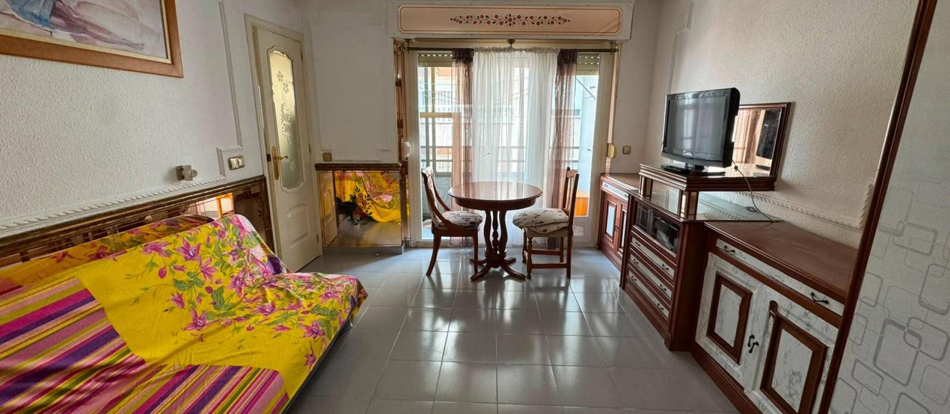 Sale - Apartment - Torrevieja - Centro
