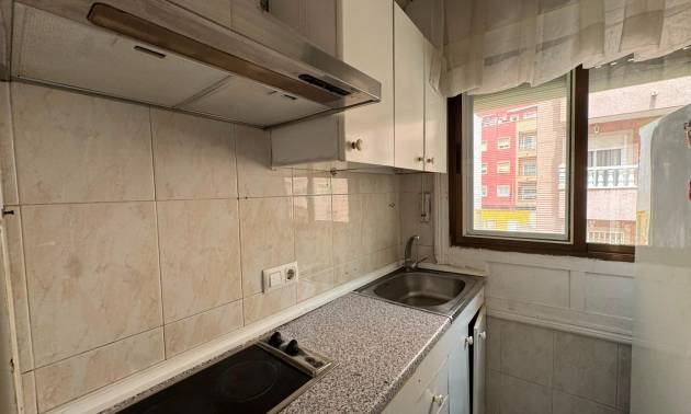 Sale - Apartment - Torrevieja - Centro