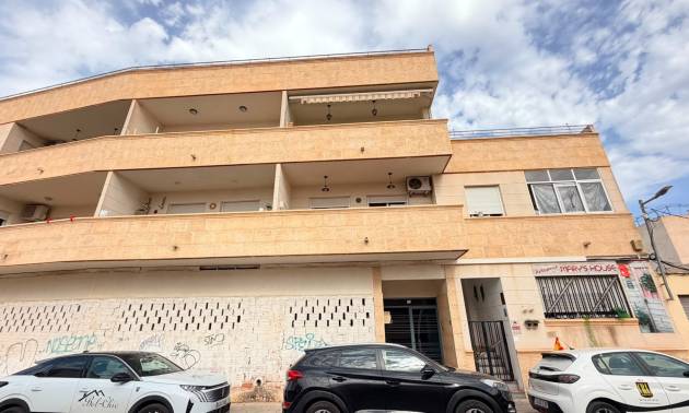 Sale - Apartment - Los Montesinos