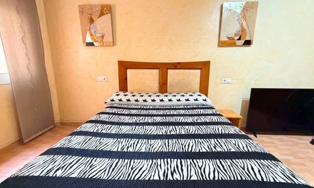 Sale - Apartment - Los Montesinos