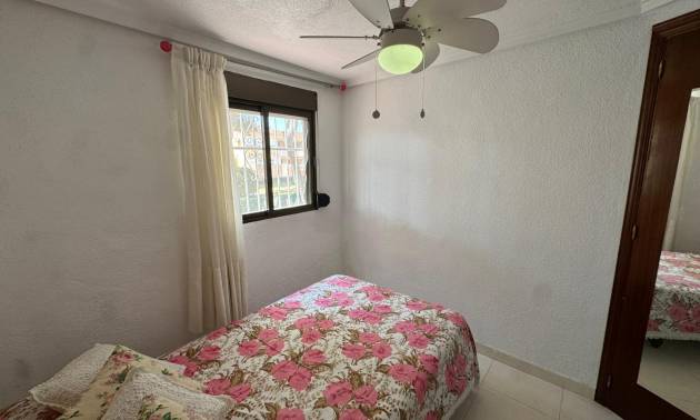 Revente - Bungalow - Torrevieja - Playa de los Naufragos