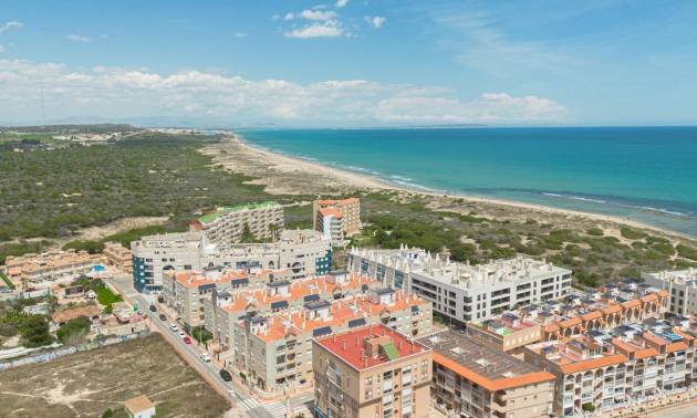 Sale - Apartment - Torrevieja - La Mata pueblo