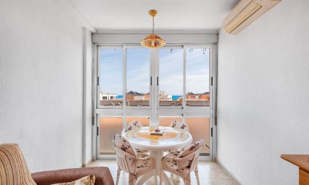 Sale - Apartment - Torrevieja - La Mata pueblo