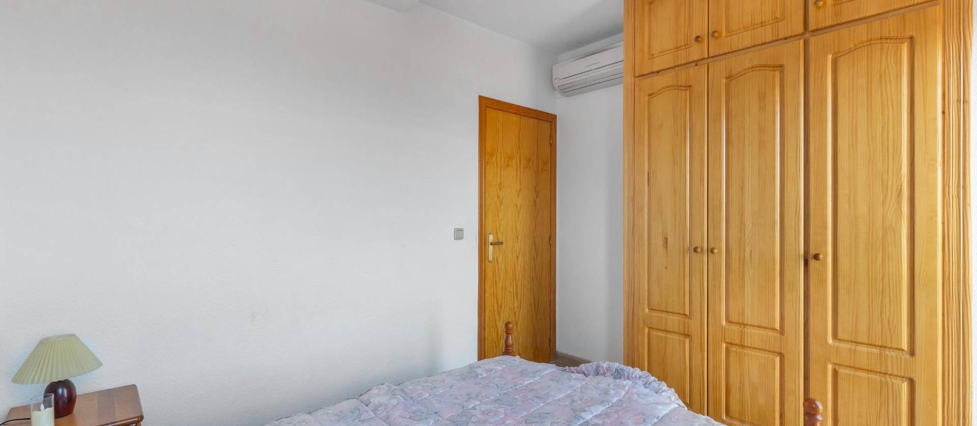 Sale - Apartment - Torrevieja - La Mata pueblo
