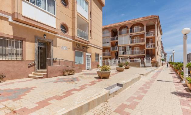 Sale - Apartment - Torrevieja - La Mata pueblo