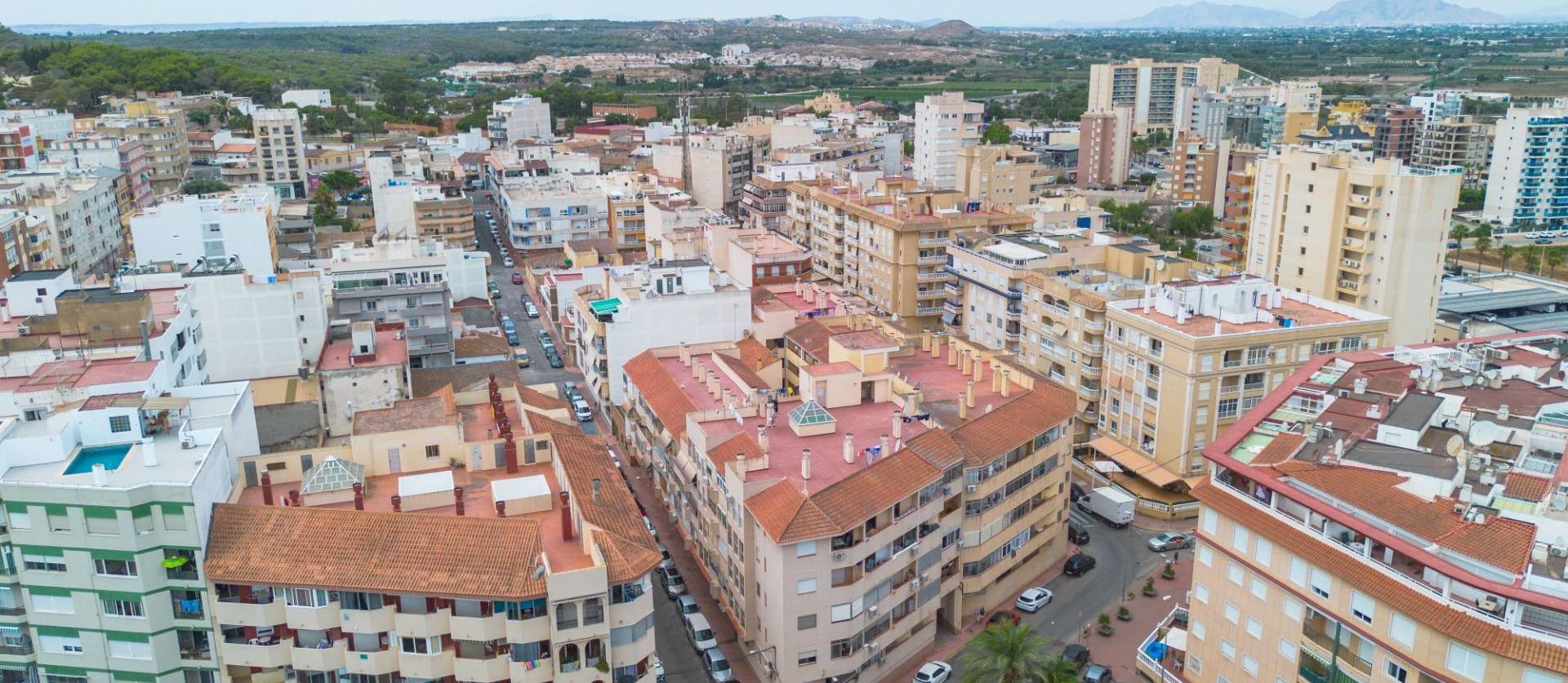 Sale - Apartment - Guardamar del Segura - CENTRO