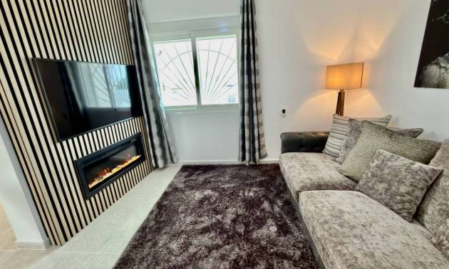 Sale - Villa - Ciudad Quesada - Central Quesada