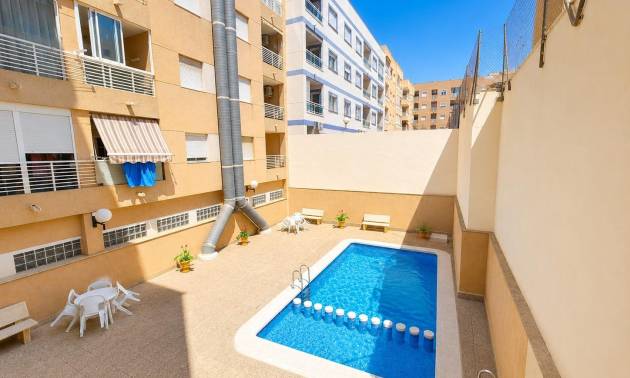 Sale - Apartment - Torrevieja - Estacion de autobuses