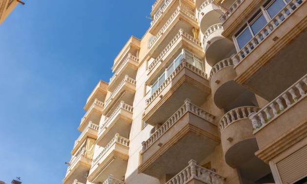 Sale - Apartment - Torrevieja - Nueva Torrevieja