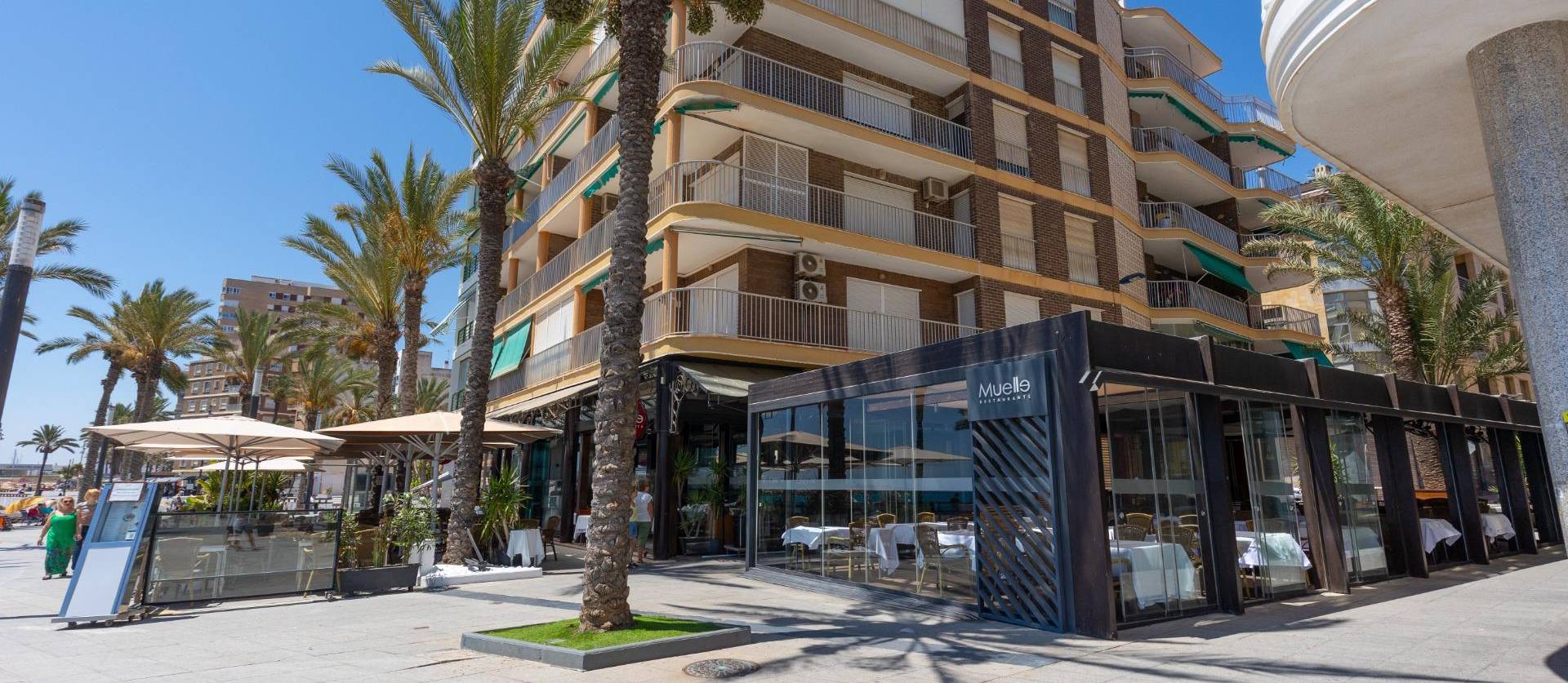 Sale - Apartment - Torrevieja - Paseo maritimo