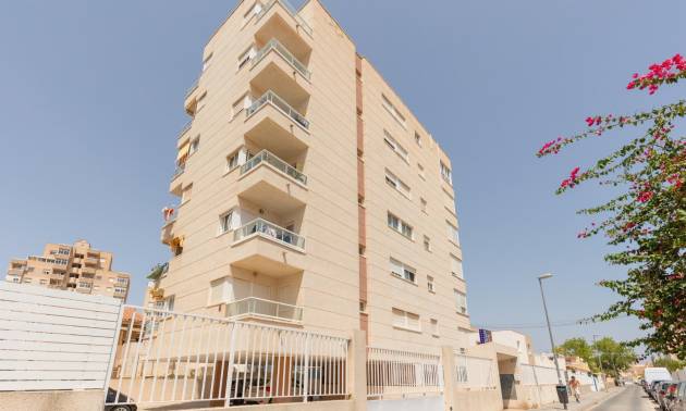 Sale - Apartment - Torrevieja - Nueva Torrevieja