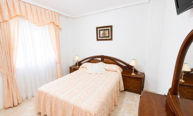 Sale - Apartment - Torrevieja - Estacion de autobuses