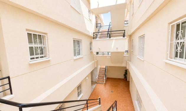 Sale - Apartment - Torrevieja - Estacion de autobuses