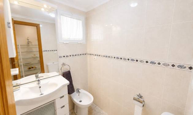 Sale - Apartment - Torrevieja - Playa del cura