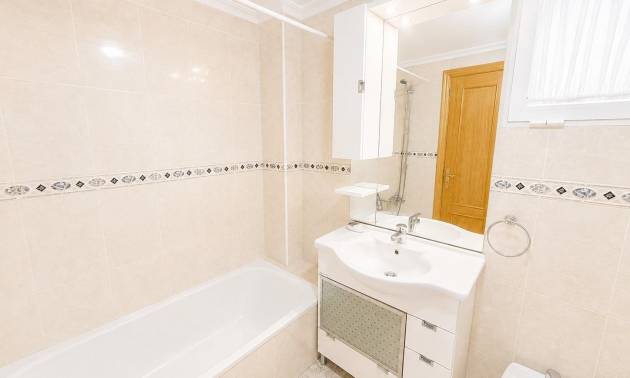 Sale - Apartment - Torrevieja - Playa del cura
