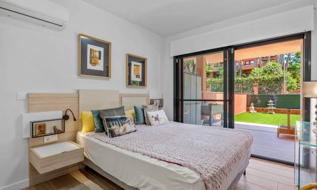Sale - Apartments - Villamartin - Lomas del Golf