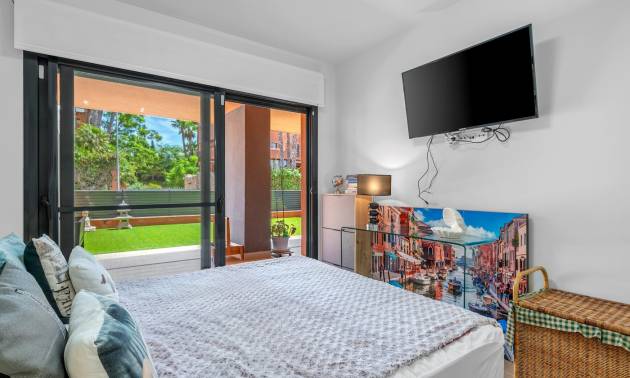 Sale - Apartments - Villamartin - Lomas del Golf