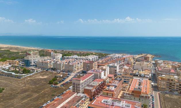 Sale - Apartment - Torrevieja - La Mata pueblo
