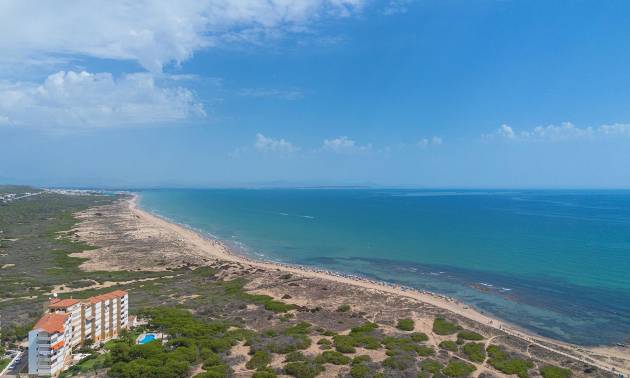Sale - Apartment - Torrevieja - La Mata pueblo