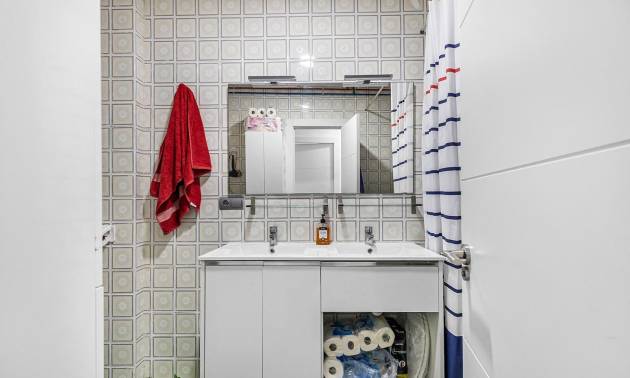 Sale - Apartment - Torrevieja - Acequion