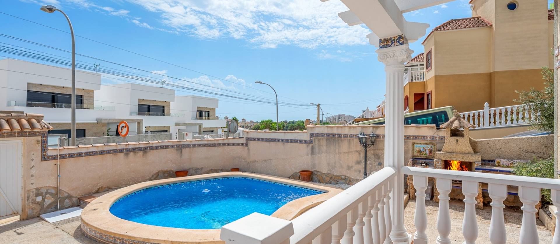 Sale - Villa - Orihuela Costa - El Galan