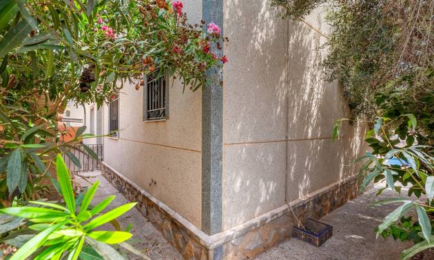Sale - Villa - Orihuela Costa - El Galan