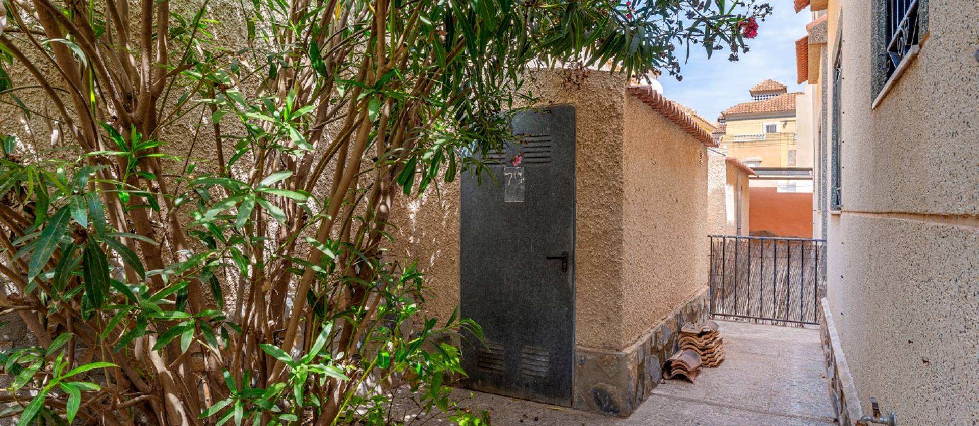 Sale - Villa - Orihuela Costa - El Galan