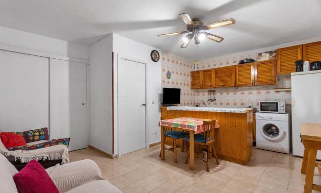 Sale - Bungalow - Torrevieja - Playa de los Naufragos