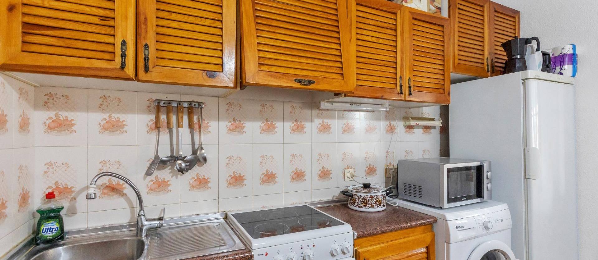 Sale - Bungalow - Torrevieja - Playa de los Naufragos