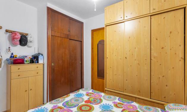 Sale - Bungalow - Torrevieja - Playa de los Naufragos