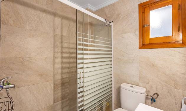 Sale - Bungalow - Torrevieja - Playa de los Naufragos