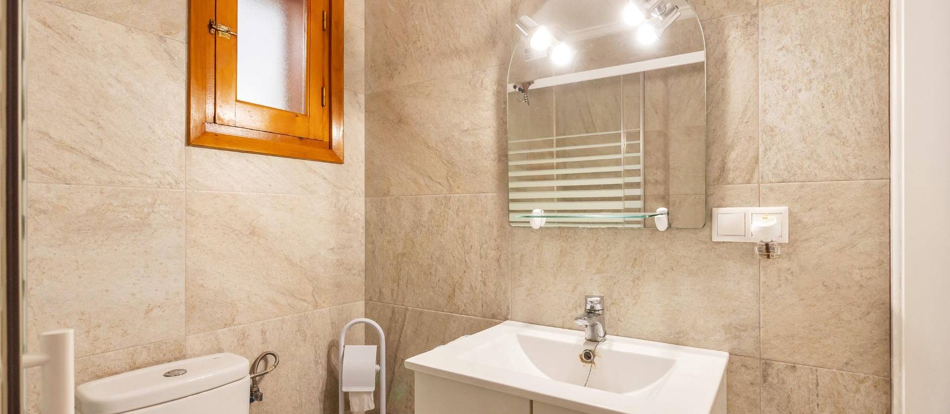 Sale - Bungalow - Torrevieja - Playa de los Naufragos