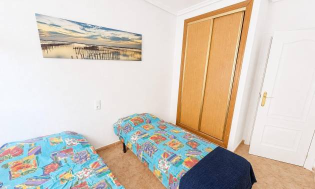 Sale - Apartment - Torrevieja - Habaneras