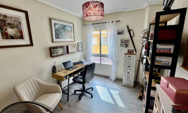 Sale - Apartment - Almoradí - centro