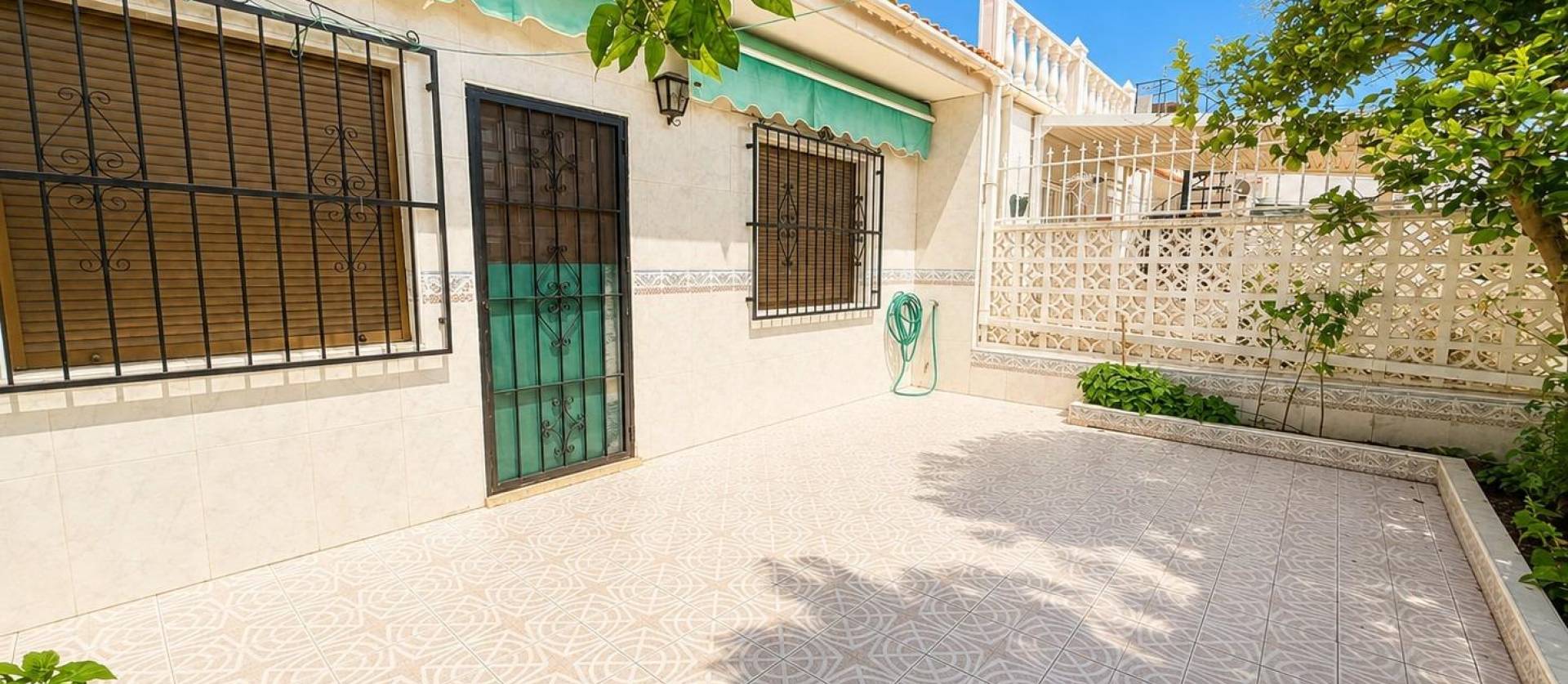 Sale - Bungalow - Torrevieja - La Siesta - El Salado - Torreta