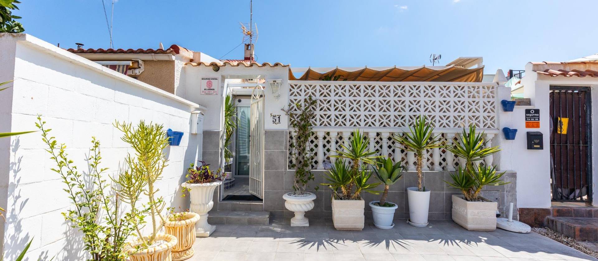 Sale - Bungalow - Torrevieja - Torretas