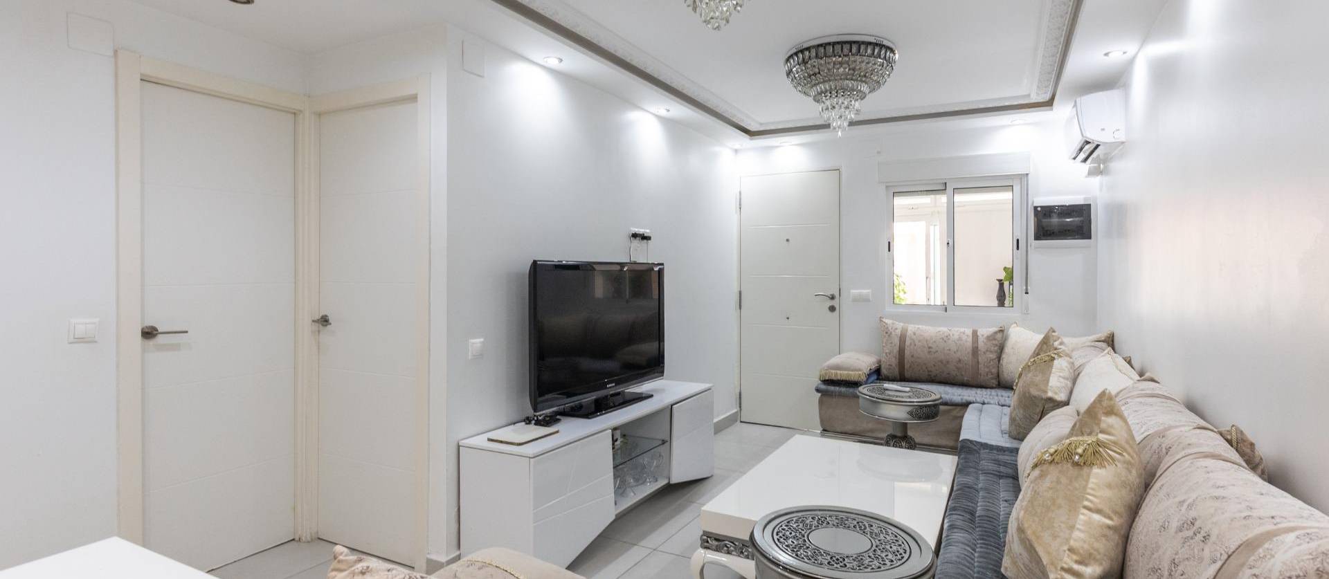 Sale - Bungalow - Torrevieja - Torretas