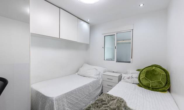 Sale - Bungalow - Torrevieja - Torretas