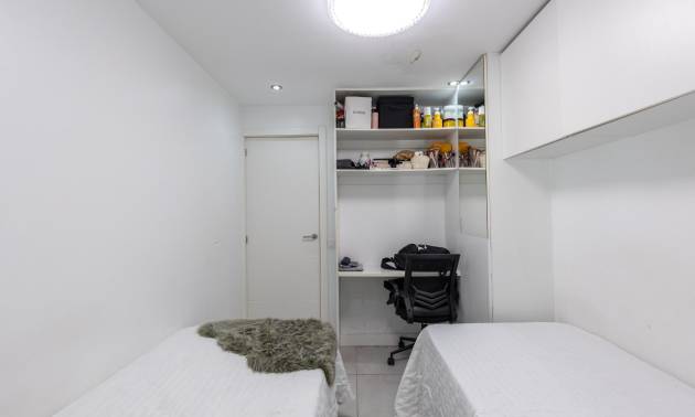 Sale - Bungalow - Torrevieja - Torretas