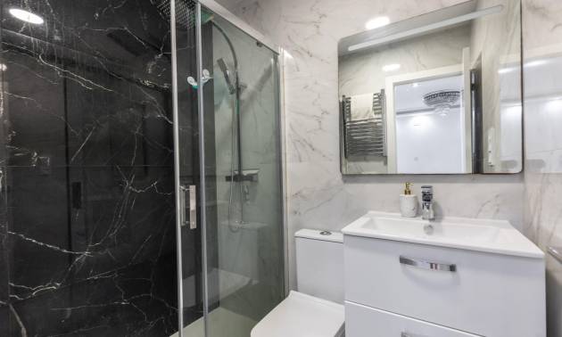 Sale - Bungalow - Torrevieja - Torretas