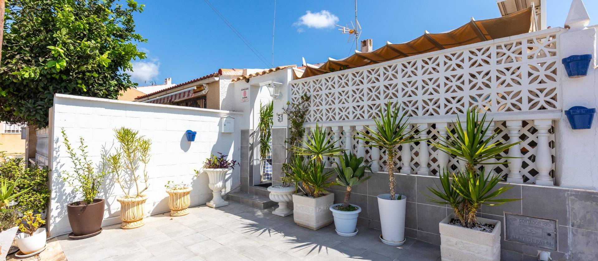 Sale - Bungalow - Torrevieja - Torretas