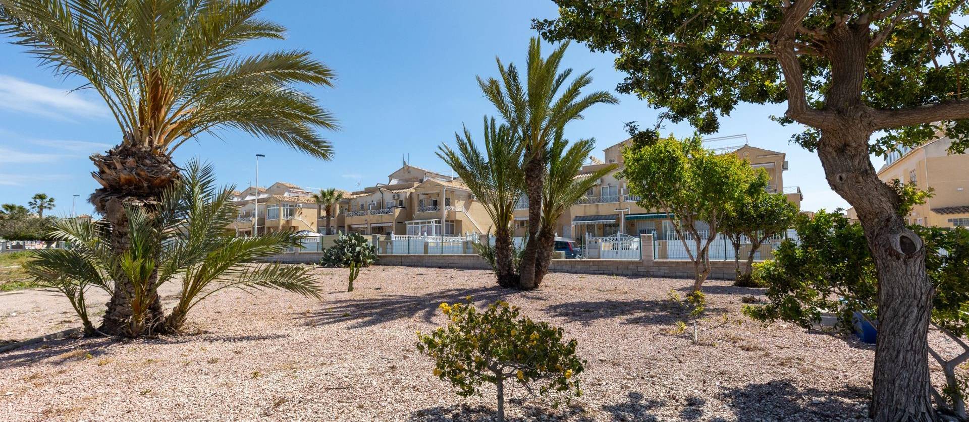 Sale - Bungalow - Torrevieja - Torretas