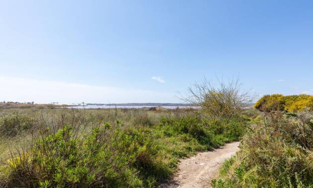 Sale - Bungalow - Torrevieja - Torretas