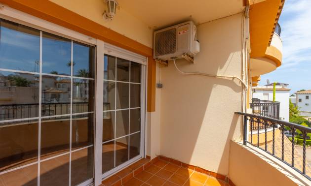 Sale - Apartment - Orihuela - Villamartín
