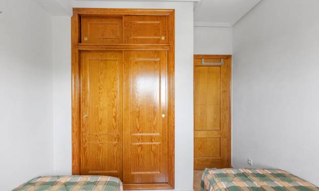 Sale - Apartment - Orihuela - Villamartín