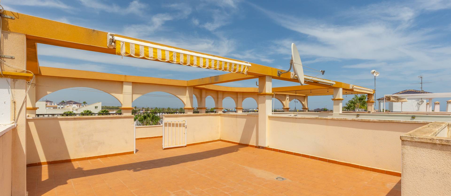 Sale - Apartment - Orihuela - Villamartín