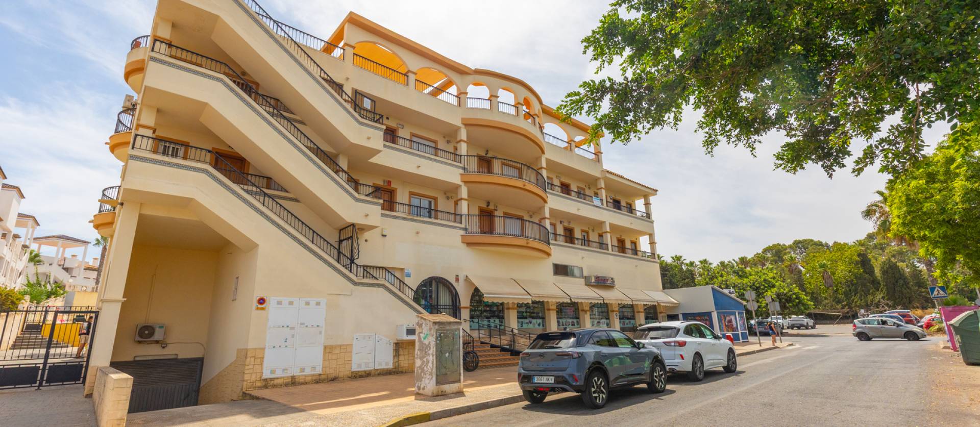 Sale - Apartment - Orihuela - Villamartín