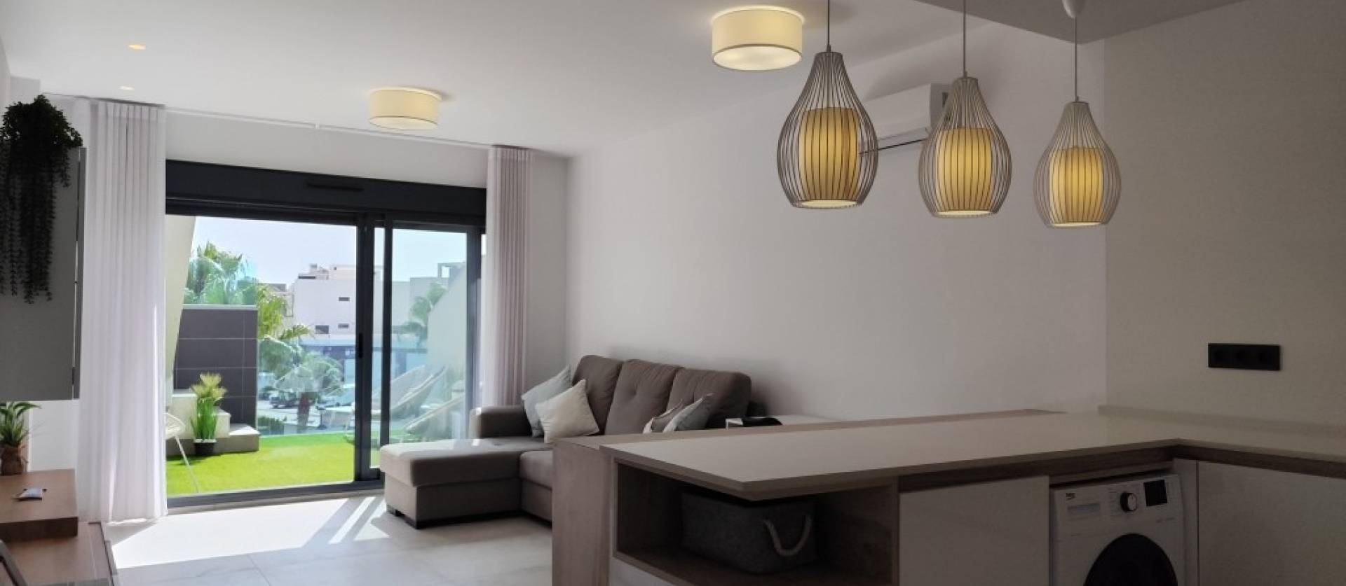 Sale - Apartment - El Raso