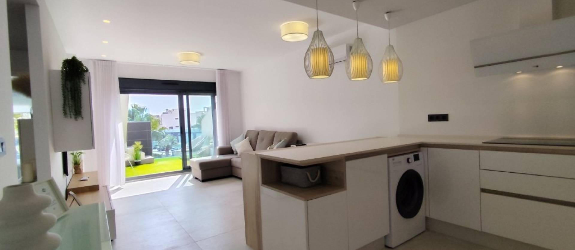 Sale - Apartment - El Raso