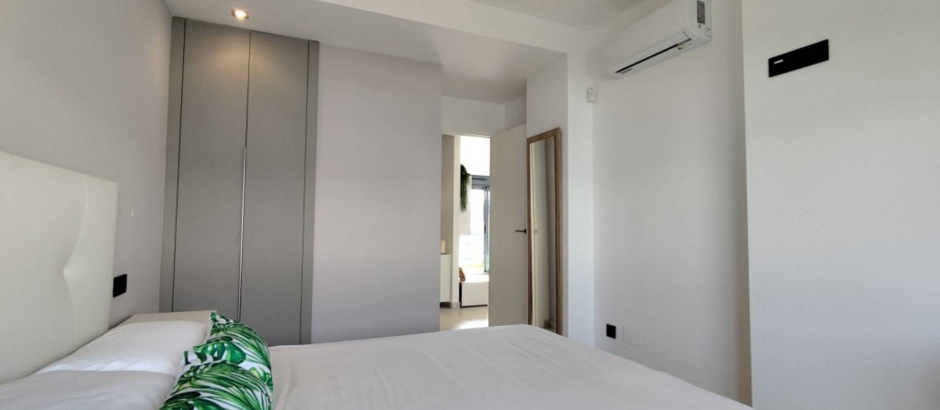 Sale - Apartment - El Raso